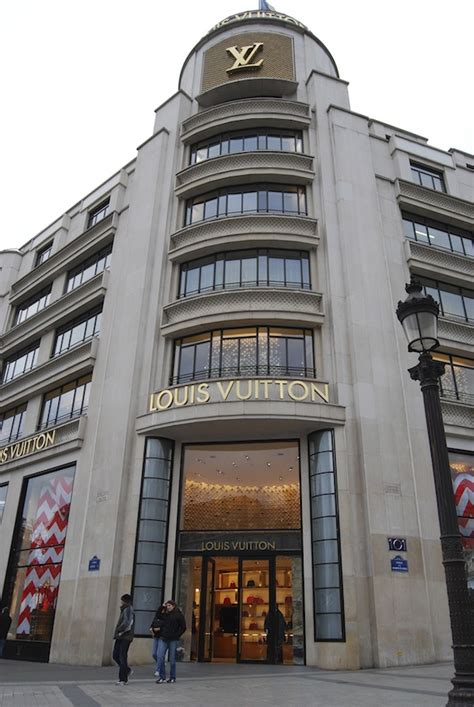 louis vuitton champs elysees opening hours|louis vuitton champs elysees news.